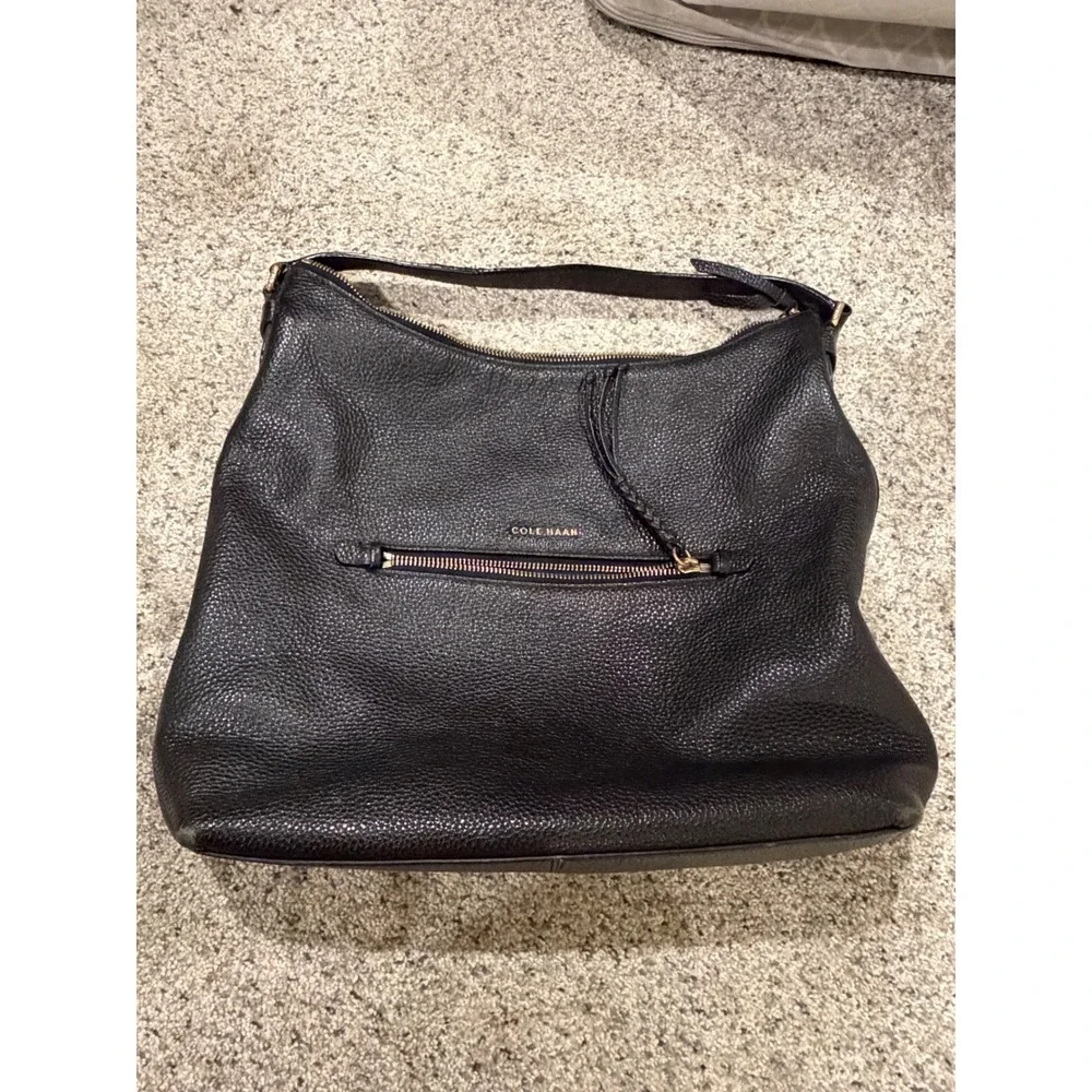 Cole Haan Black Pebbled Leather Hobo Shoulder Bag Gold Hardware Tassel Zip